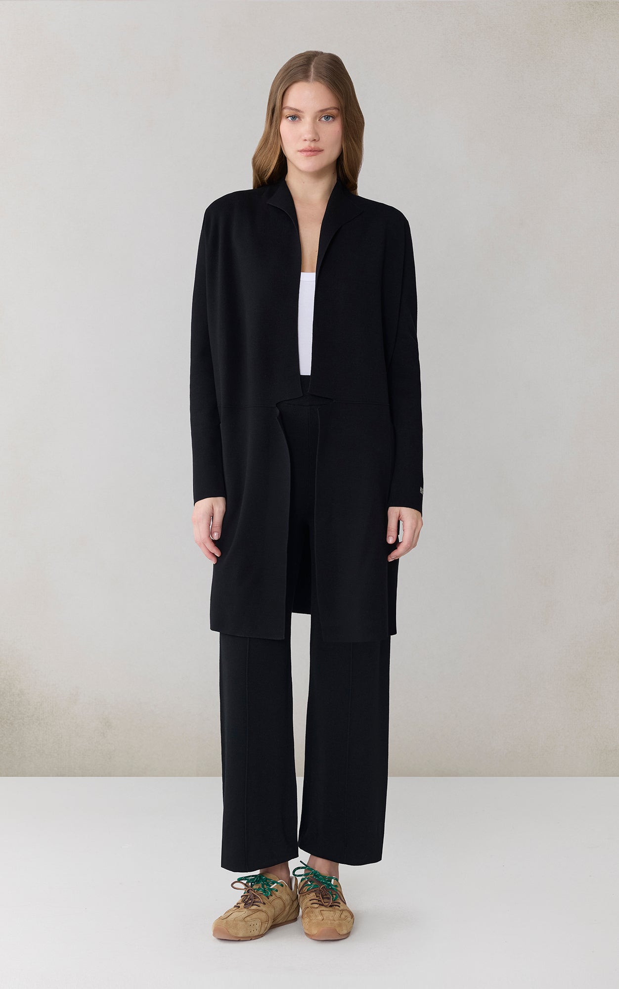 *COMING SOON* BENELA MID LENGTH SPLIT LAPEL COATIGAN