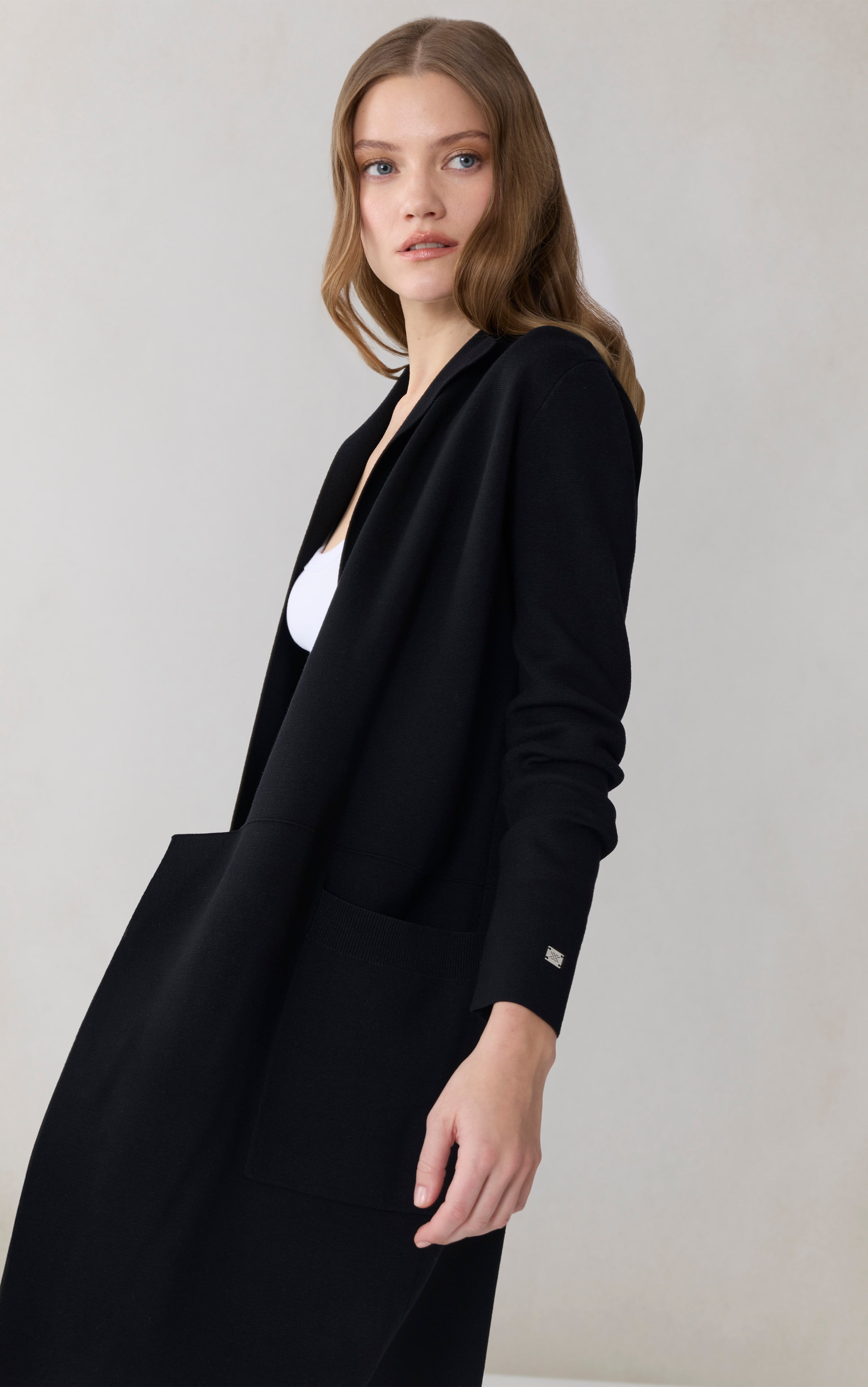 *COMING SOON* BENELA MID LENGTH SPLIT LAPEL COATIGAN
