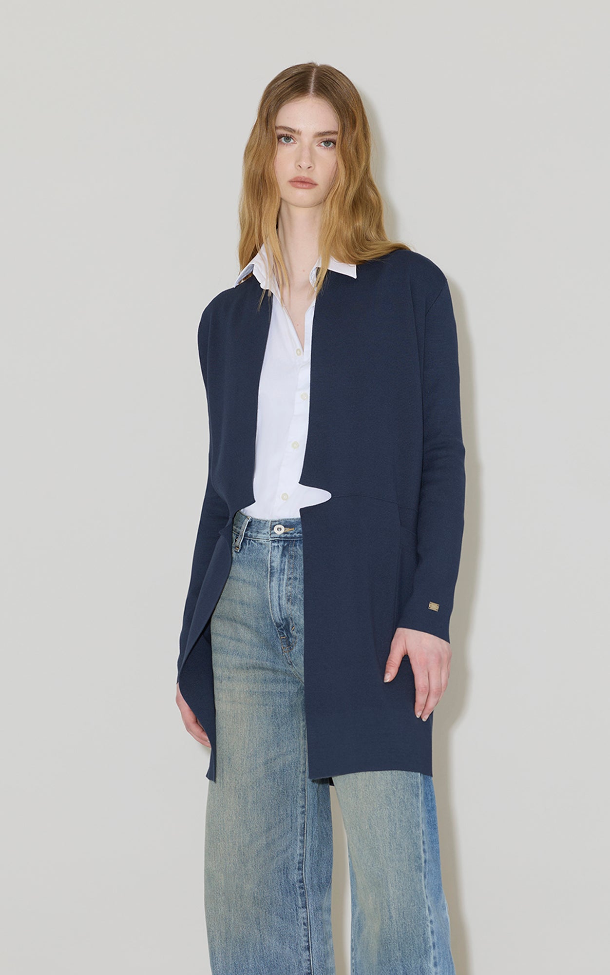 *COMING SOON* BENELA MID LENGTH SPLIT LAPEL COATIGAN