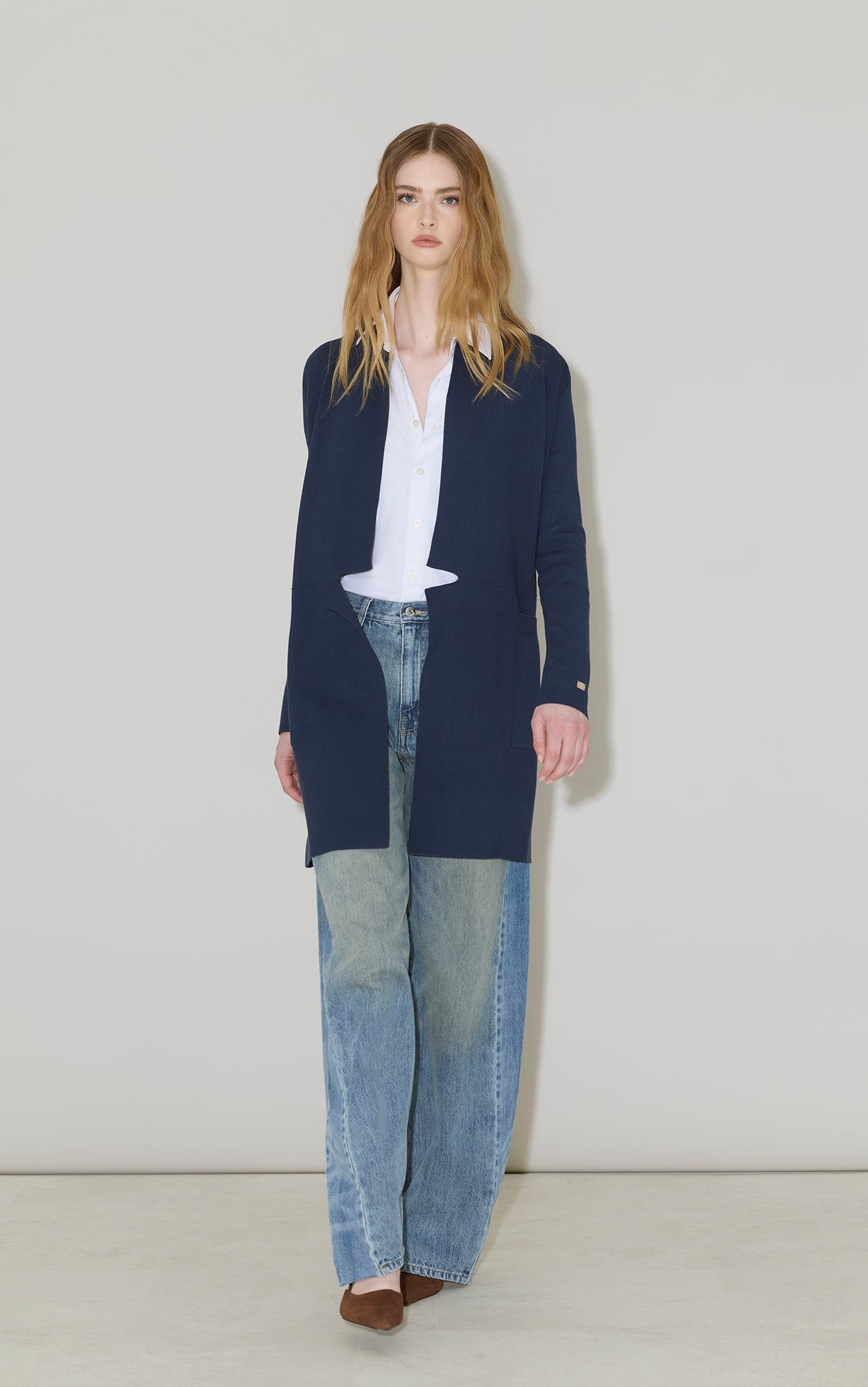 *COMING SOON* BENELA MID LENGTH SPLIT LAPEL COATIGAN