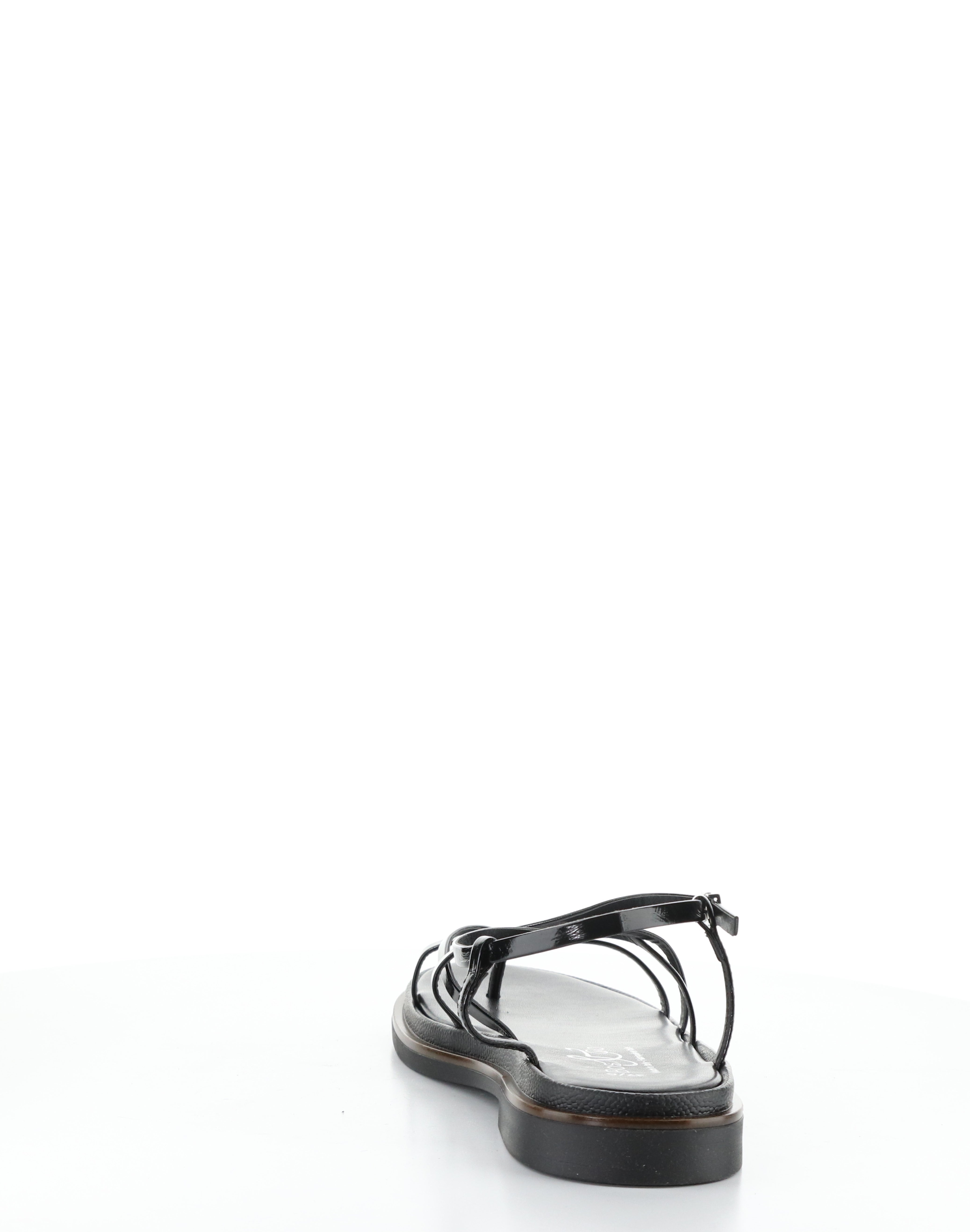 CASSIA STRAPPY SANDAL