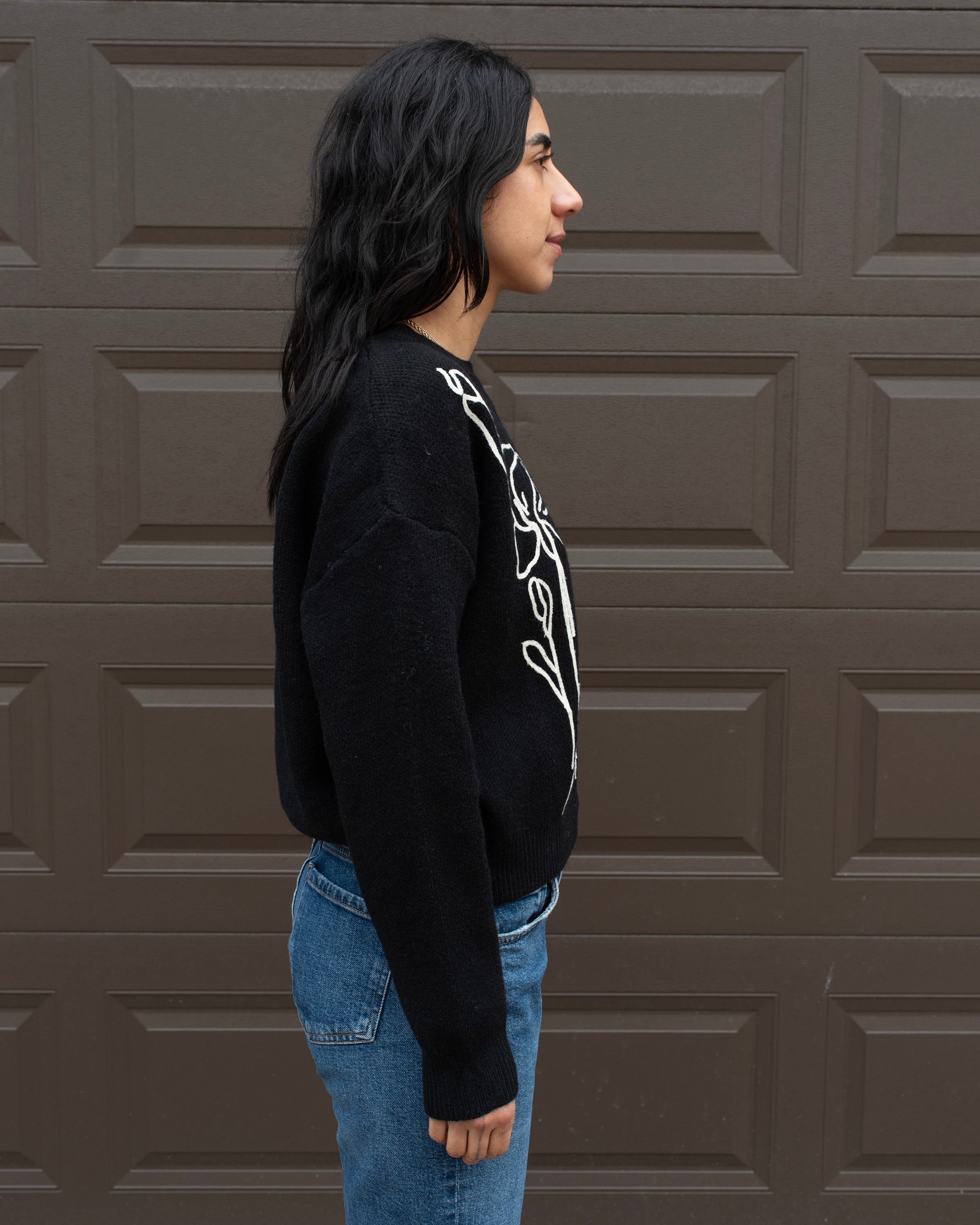 FLORAL OUTLINES SWEATER