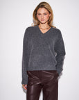 CHARLIE OVERSIZE V-NECK SWEATER