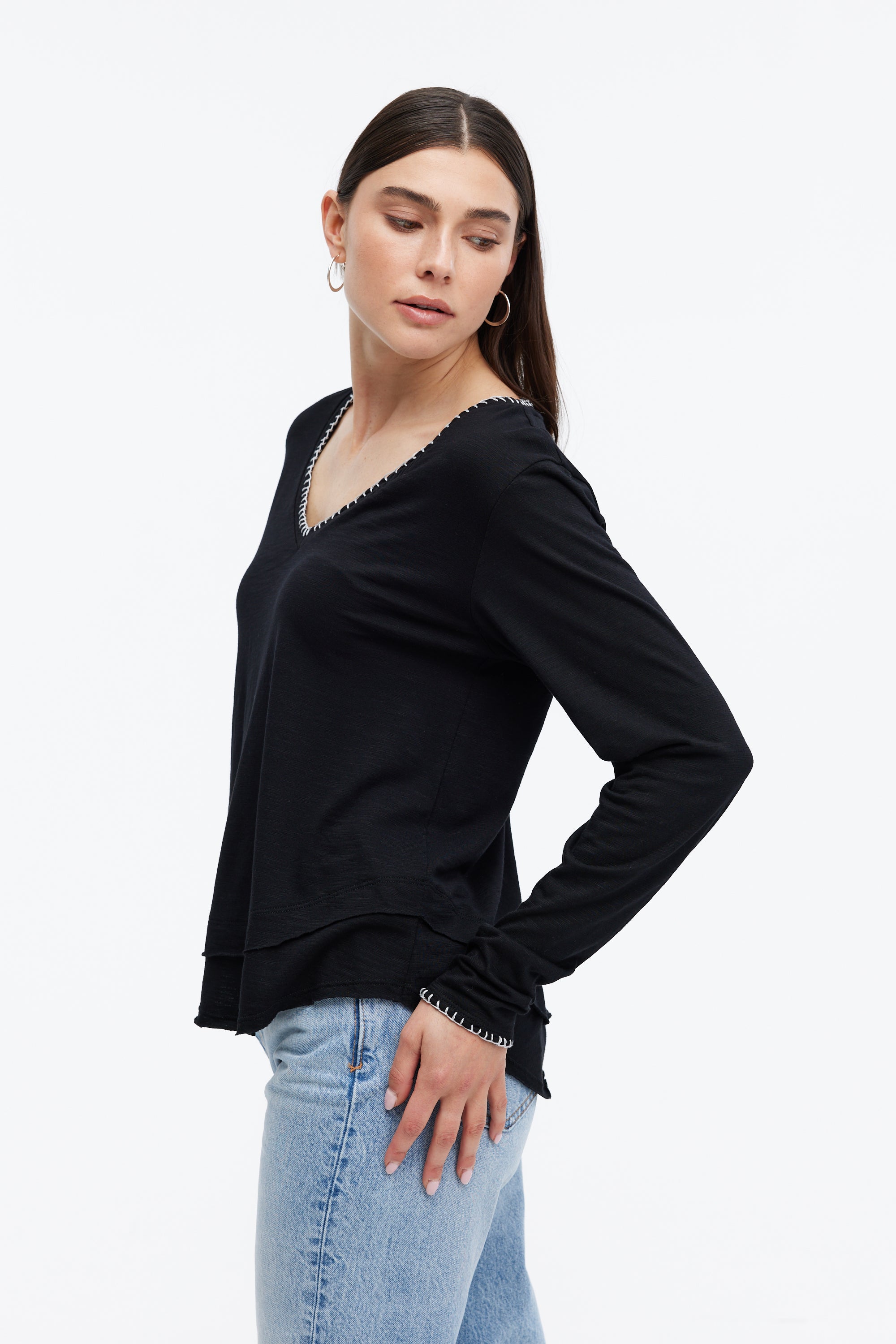 AVA WHIPSTITCH V-NECK MOCK LAYER LONG SLEEVE TEE