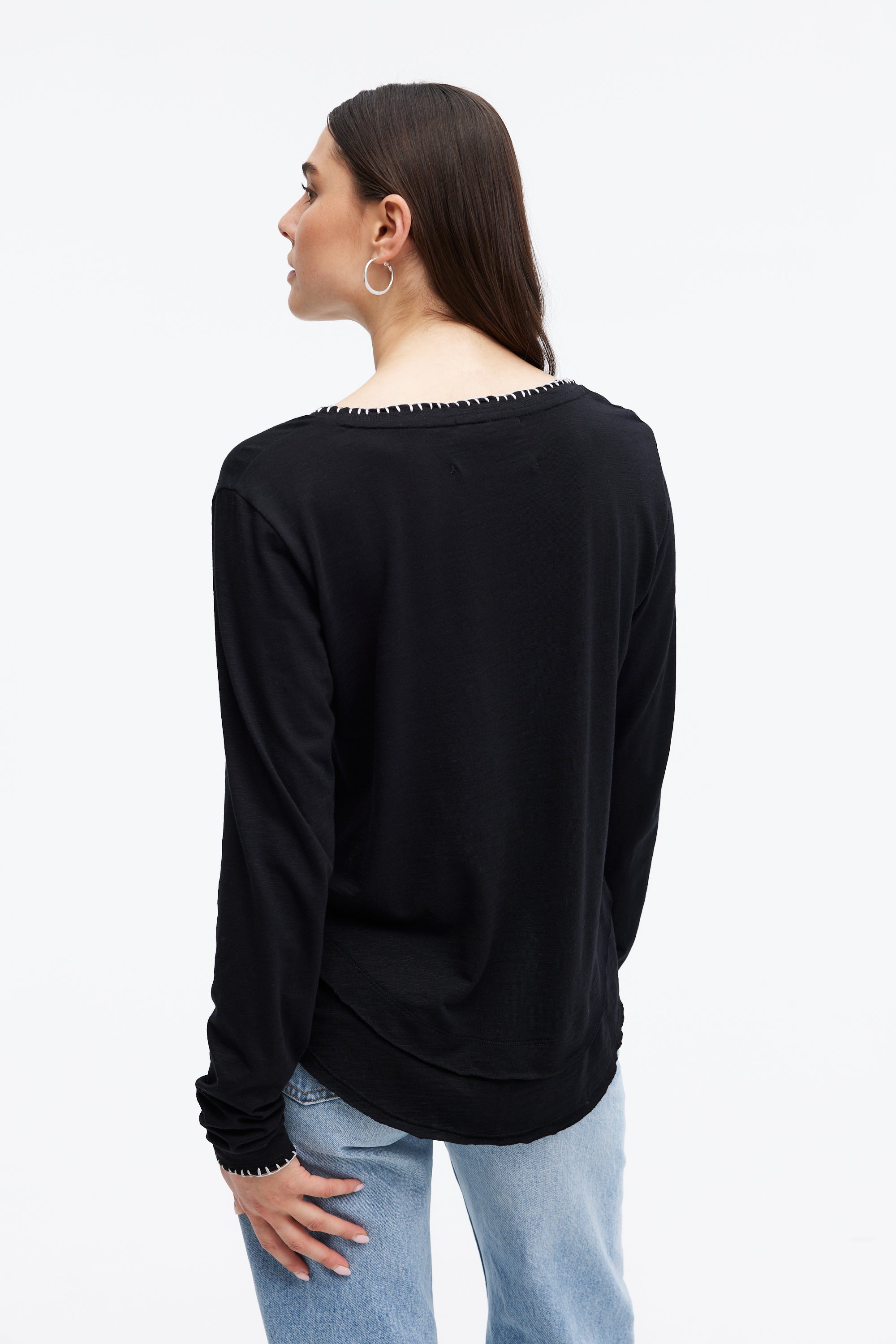 AVA WHIPSTITCH V-NECK MOCK LAYER LONG SLEEVE TEE