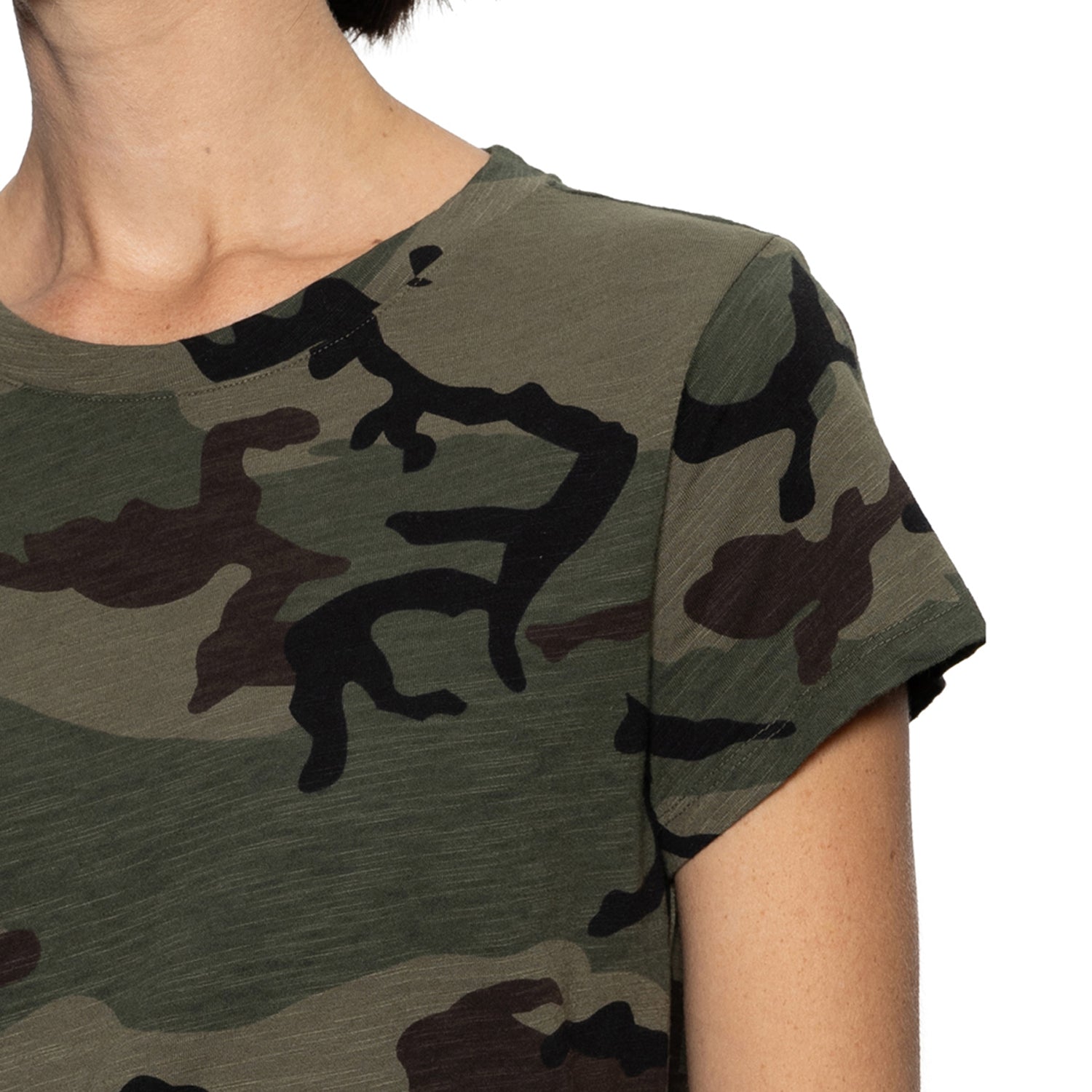 THE PERFECT TEE IN HIKER CAMO