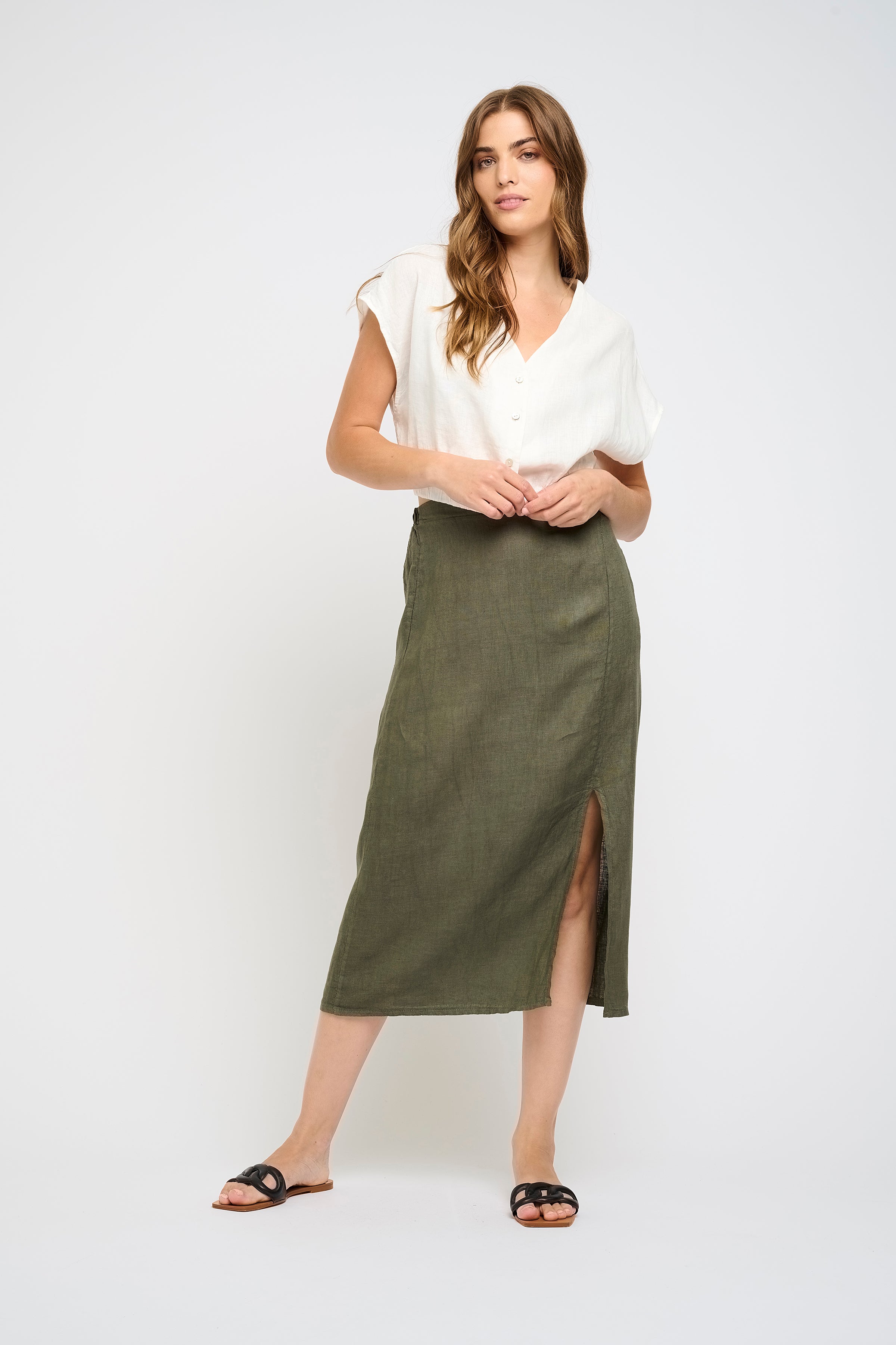 LINEN SKIRT WITH FRONT SLIT