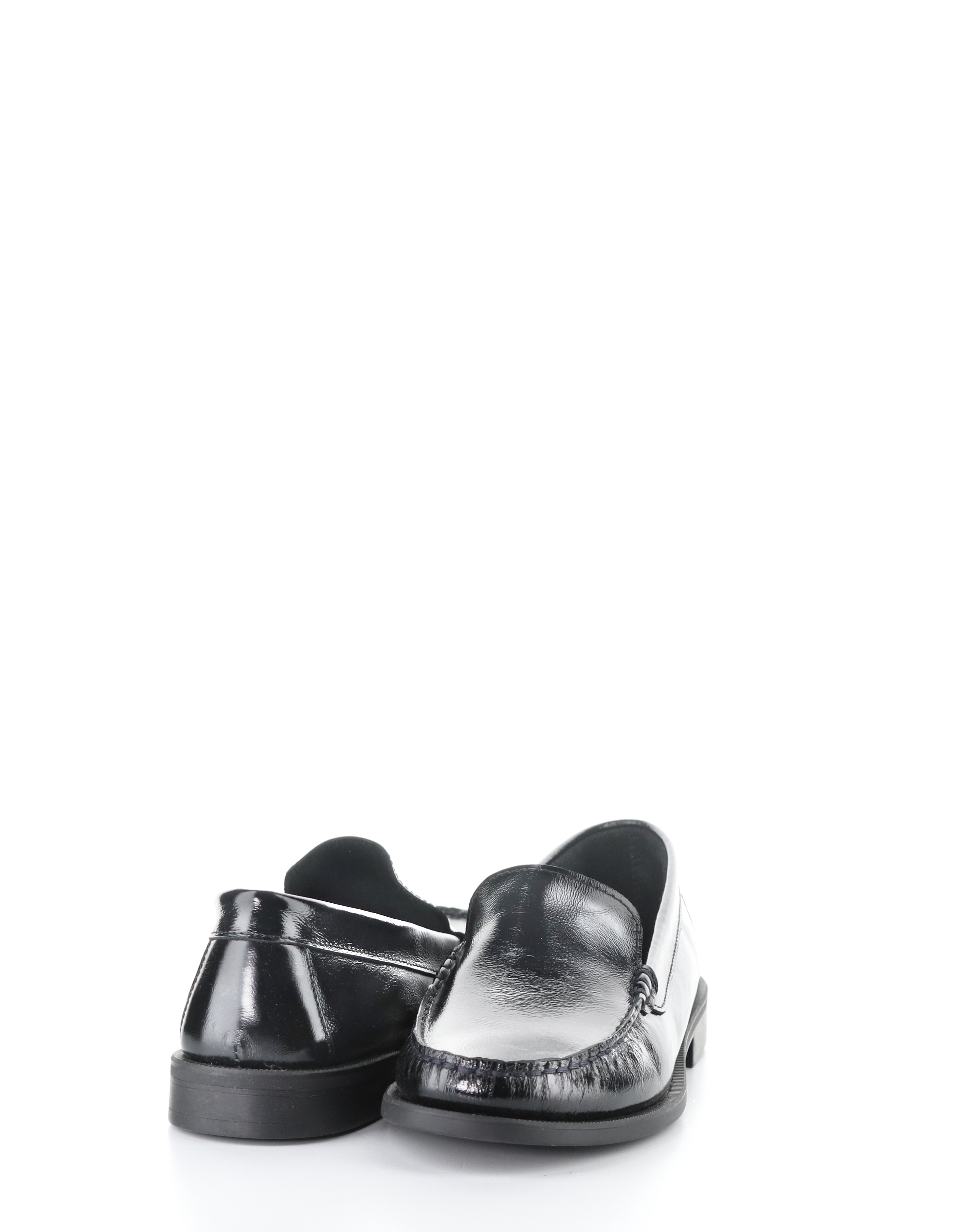 DELA CLASSIC LOAFER