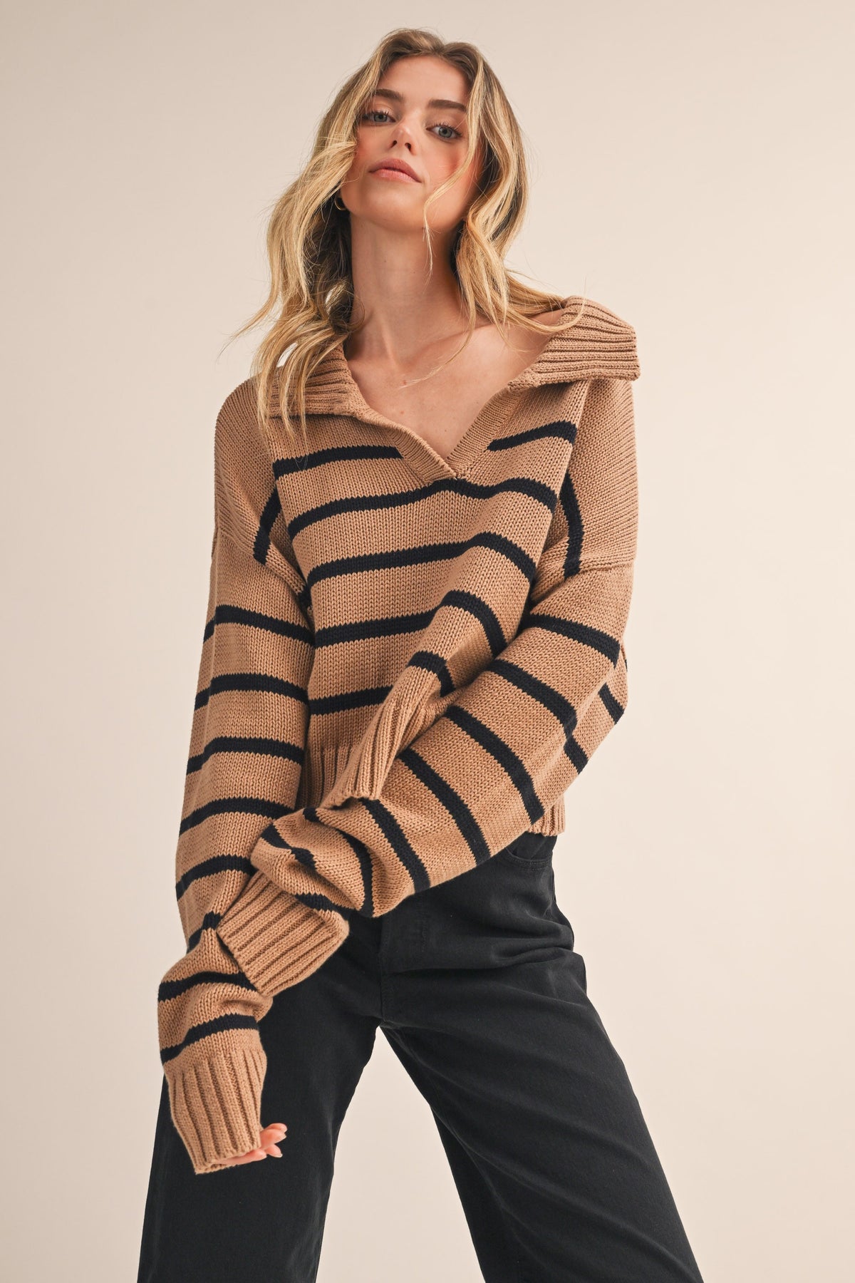 STRIPED POLO SWEATER