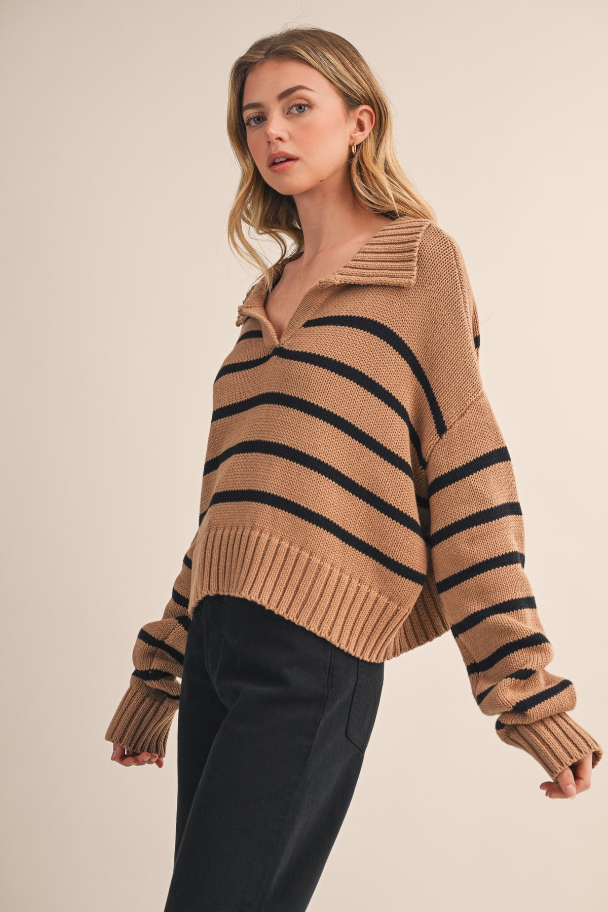 STRIPED POLO SWEATER