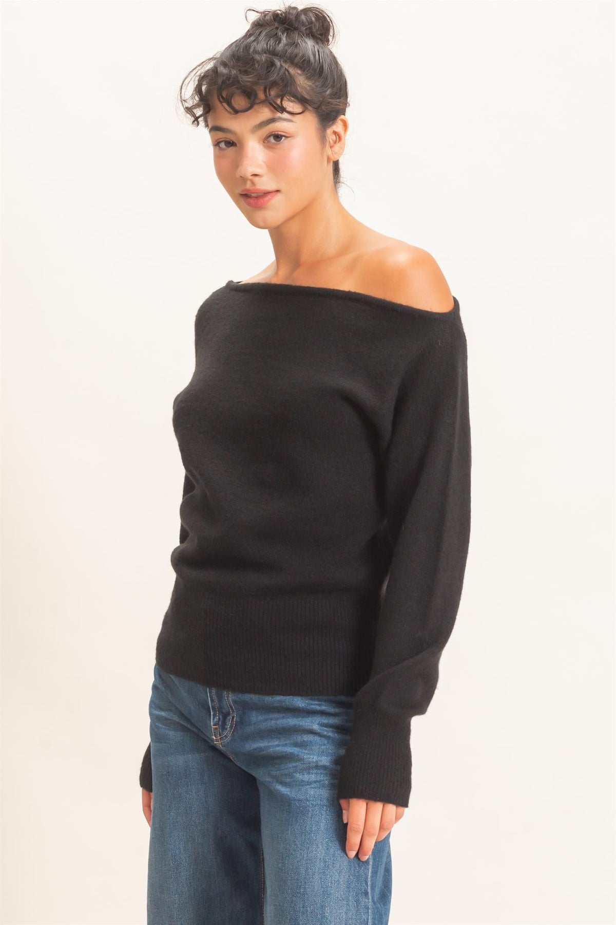 OFF THE SHOULDER SWEATER