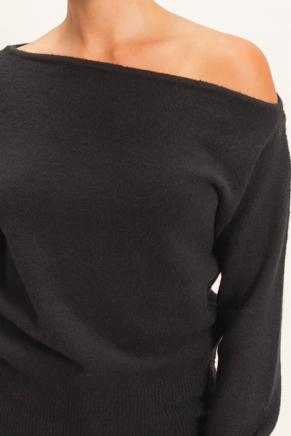 OFF THE SHOULDER SWEATER