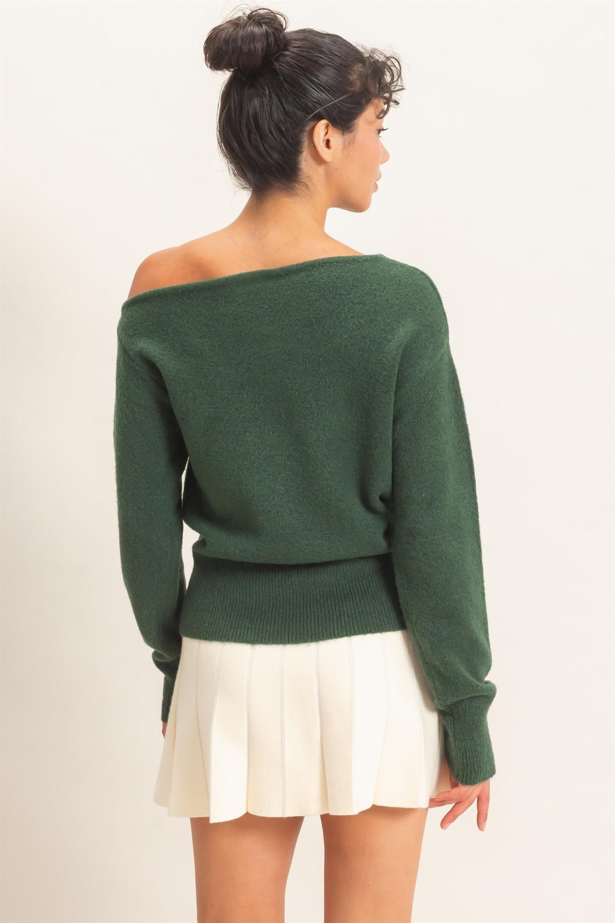 OFF THE SHOULDER SWEATER