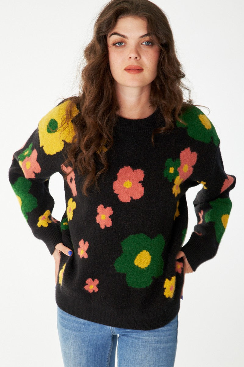SCATTERED FLOWER PRINT SWEATER