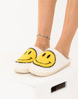 SMILEY FACE FUZZY SLIPPER