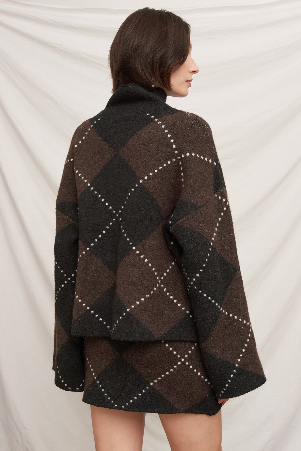 ARGYLE TURTLENECK SWEATER