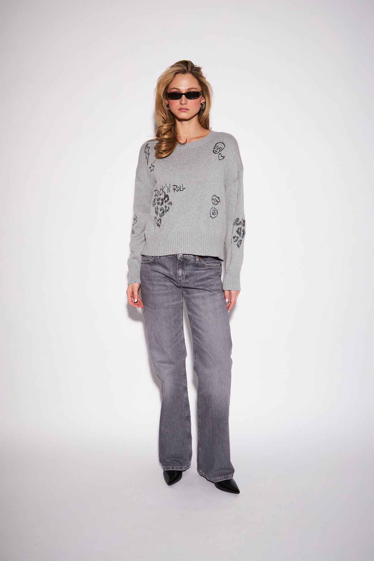 EVERLY ROCK 'N' ROLL EMBROIDERED SWEATER