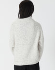 EVOLET FLECKED RIBBED MOCK NECK SWEATER