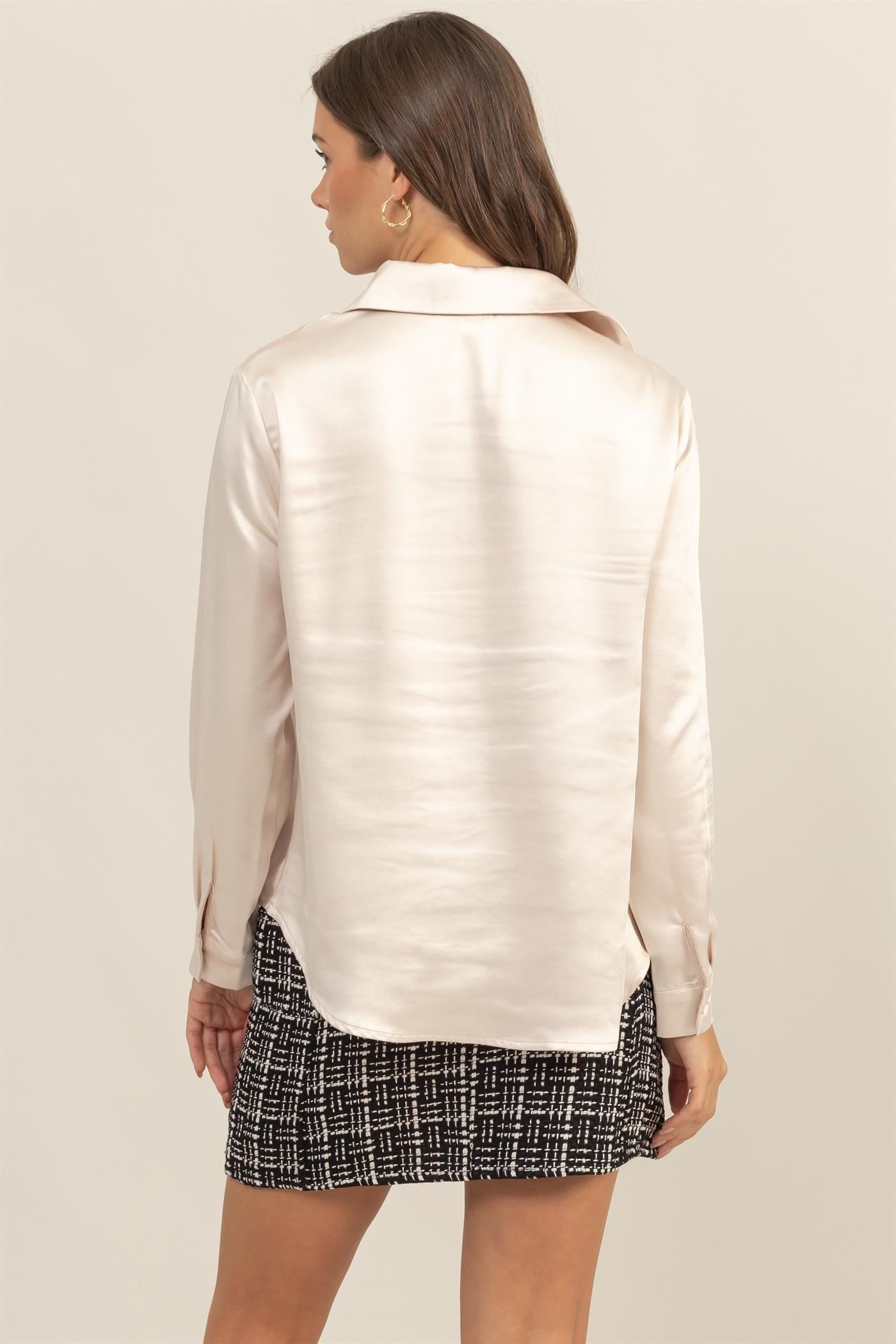 COVERED PLACKET SATIN BLOUSE