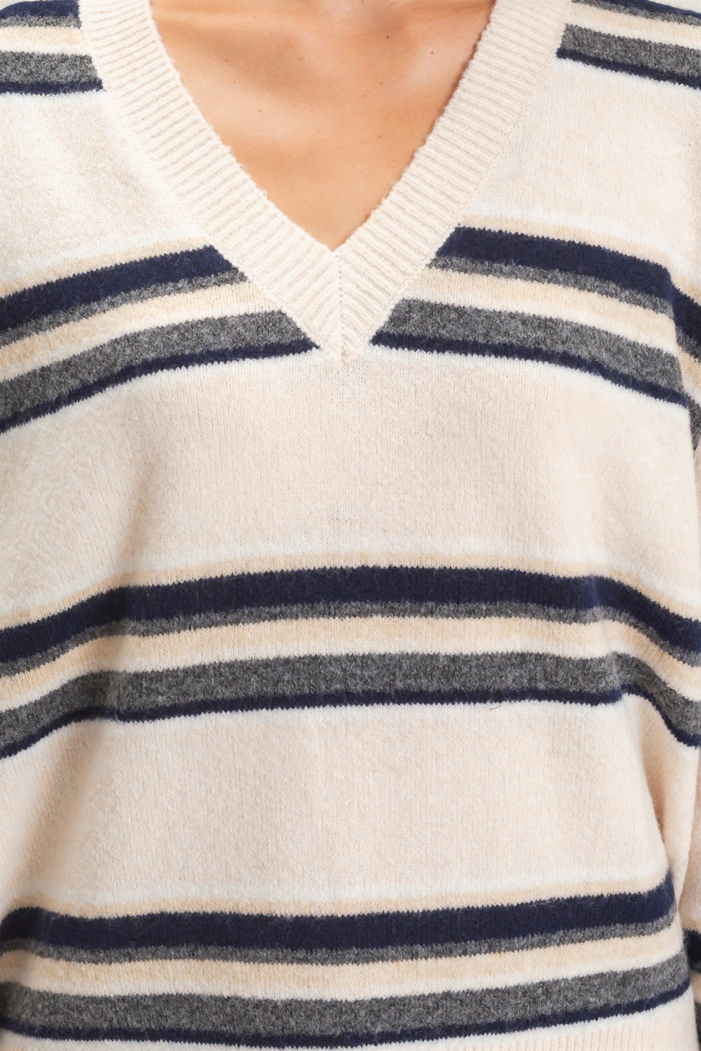 STRIPED OVERSIZE V-NECK SWEATER