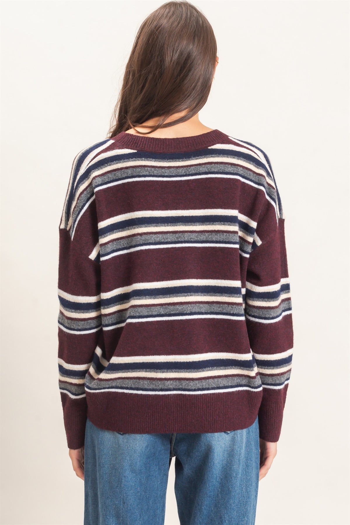 STRIPED OVERSIZE V-NECK SWEATER