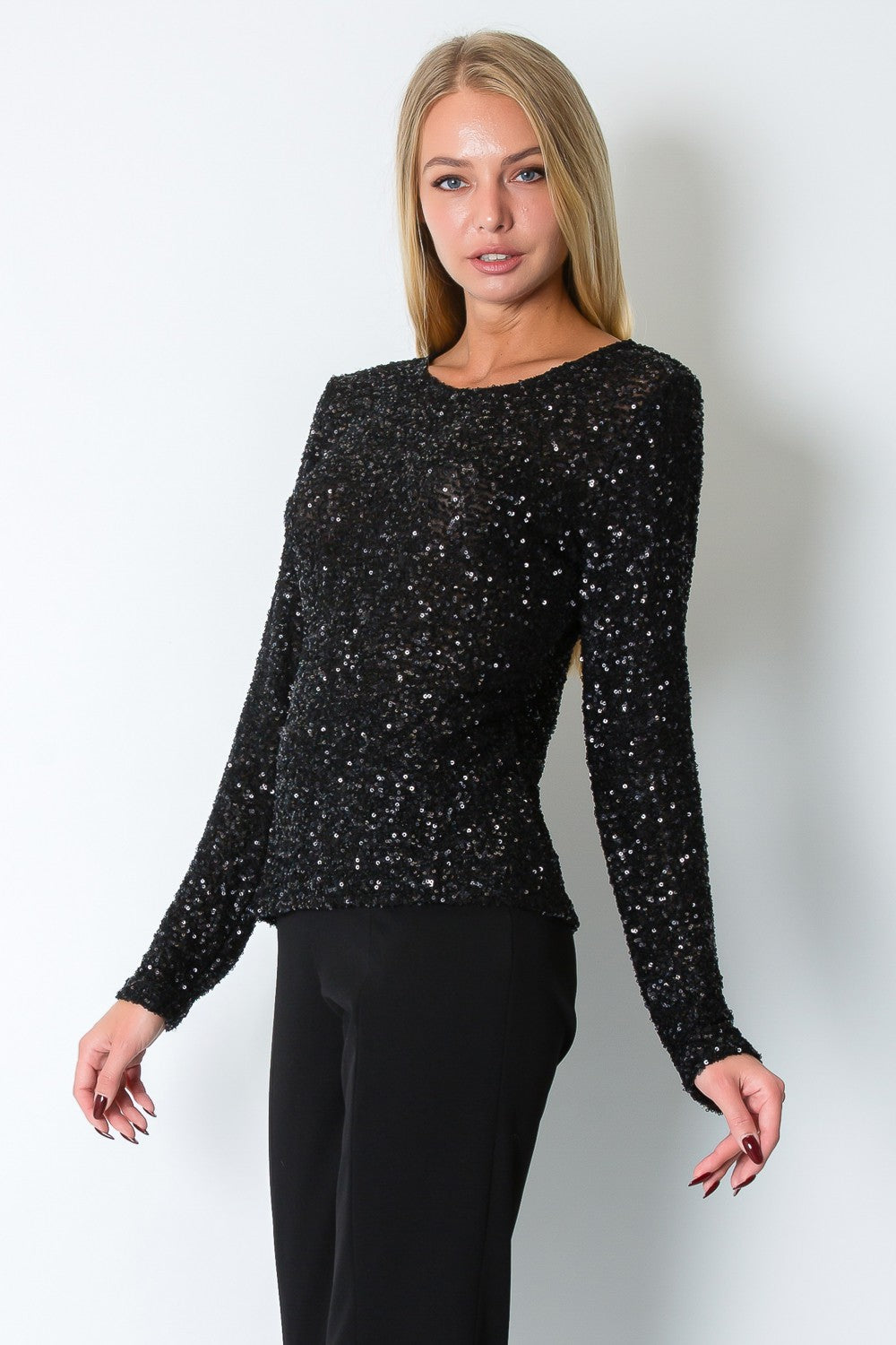 SEQUIN SCOOP NECK TOP