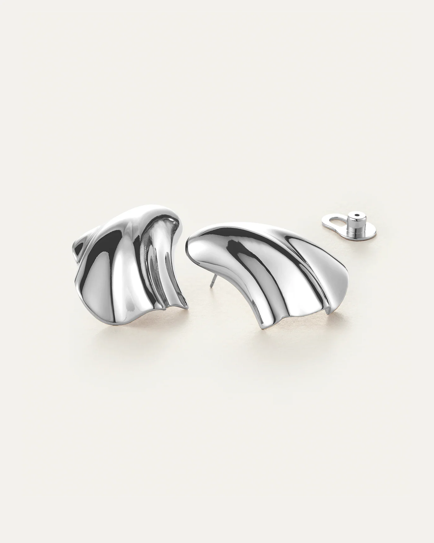 LYDIA EARRING
