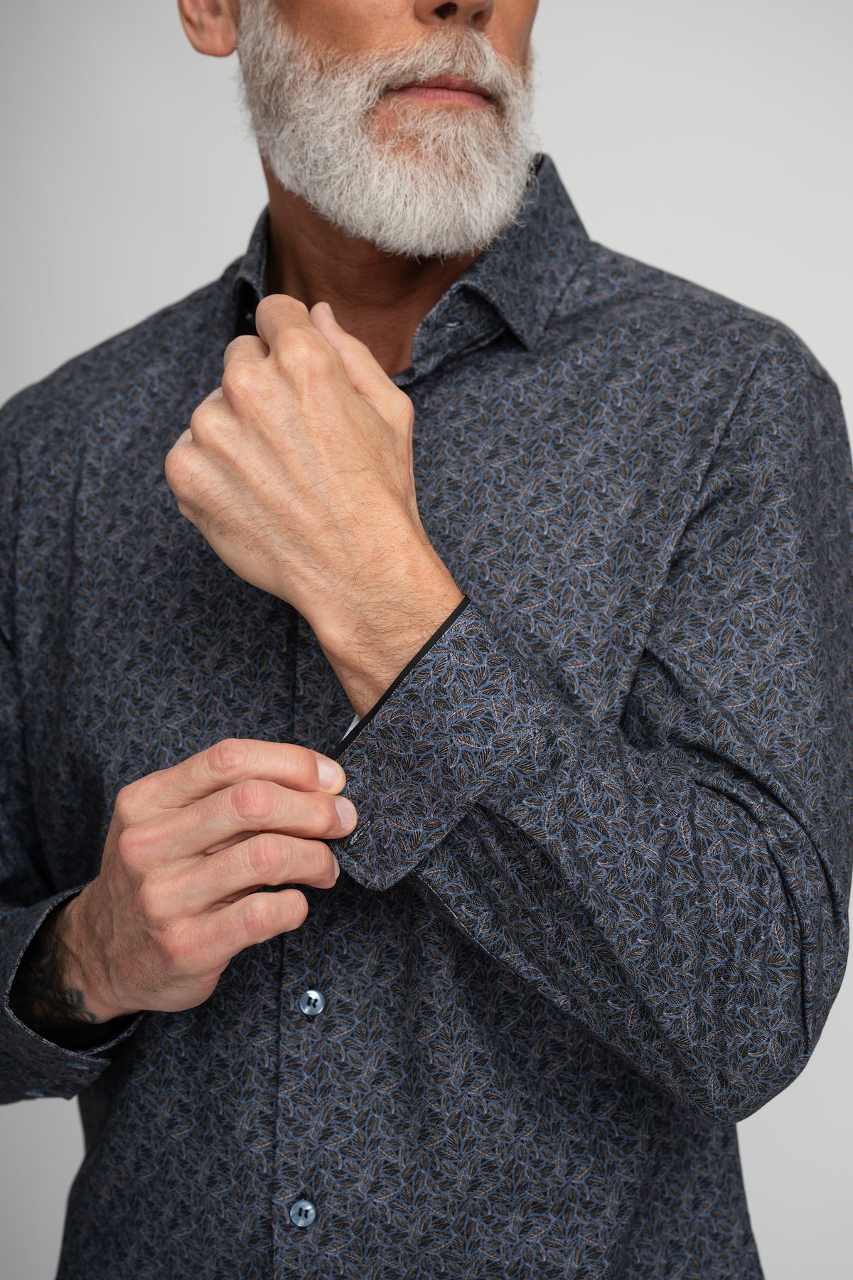 LEAVES PRINT TWILL SHIRT