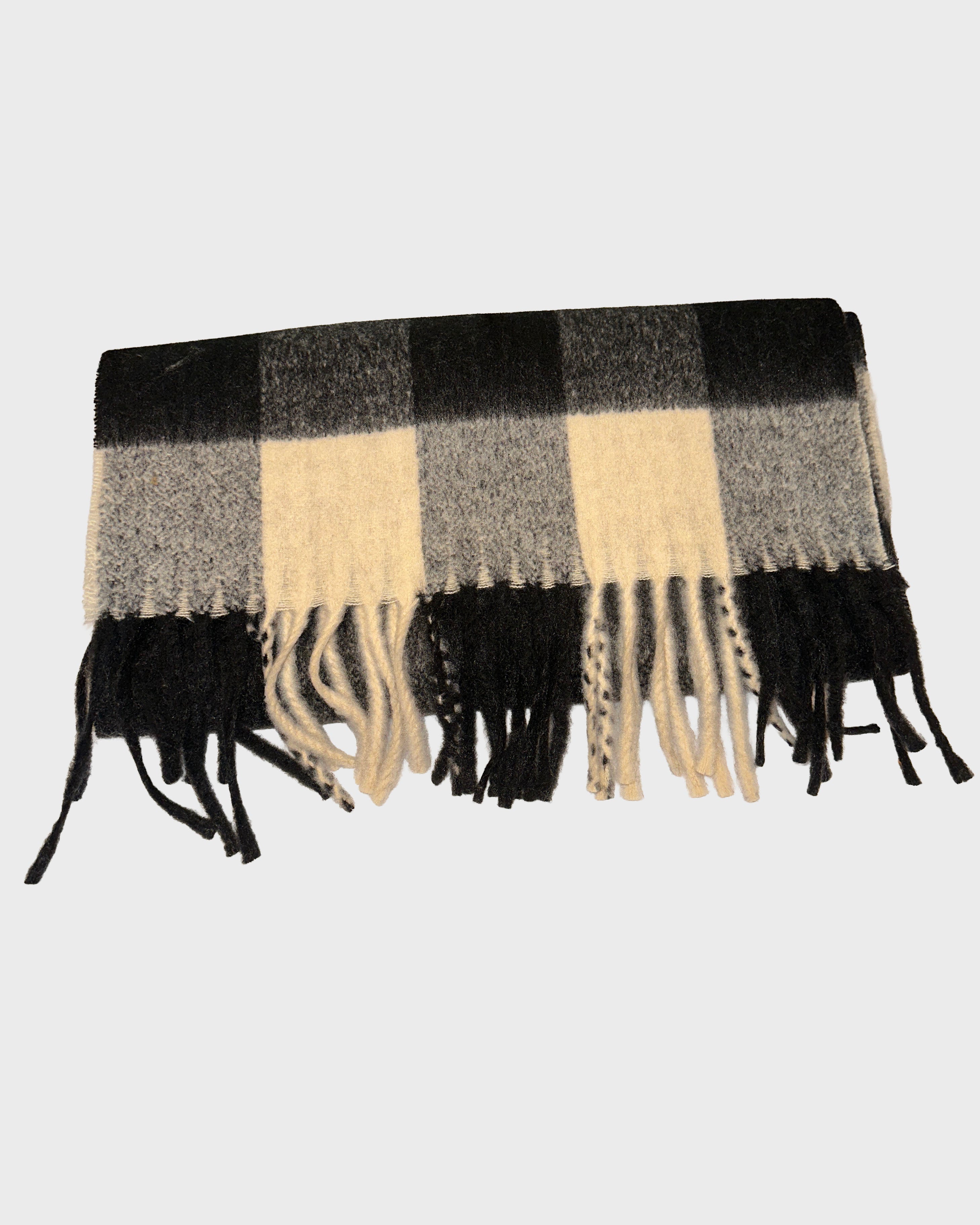 PLUSH COLOUR BLOCK SCARF