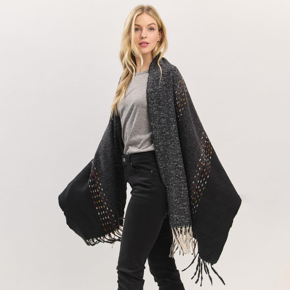 TUFTED LINES SCARF