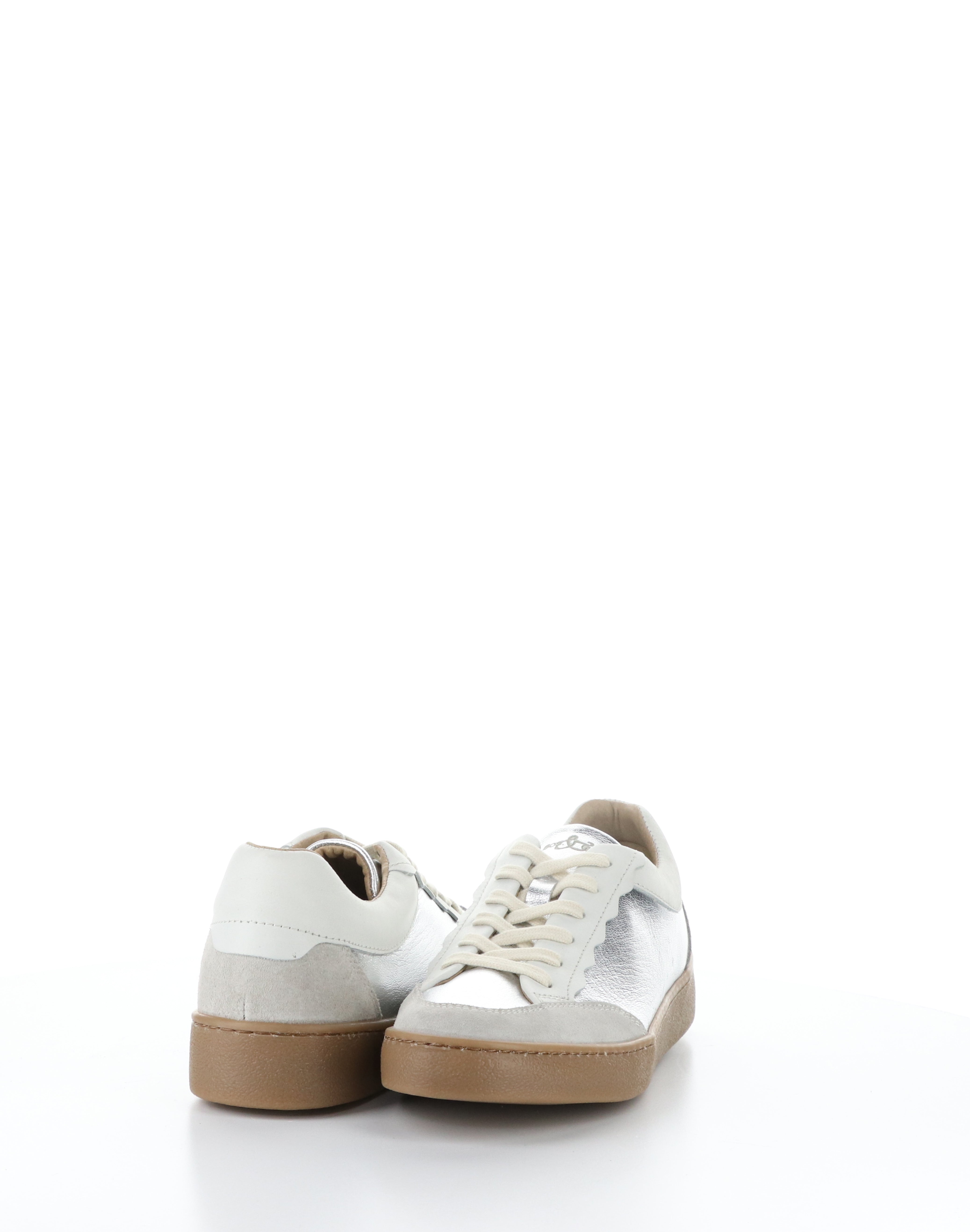 MYRA SCALLOP DETAIL LOW SNEAKER