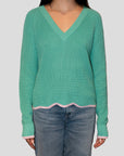 TIPPED SCALLOP SHAKER V-NECK SWEATER