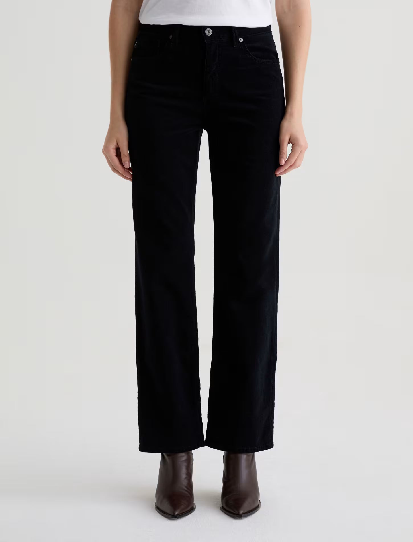 BRINLEY CORDUROY MID-RISE STRAIGHT IN SUPER BLACK