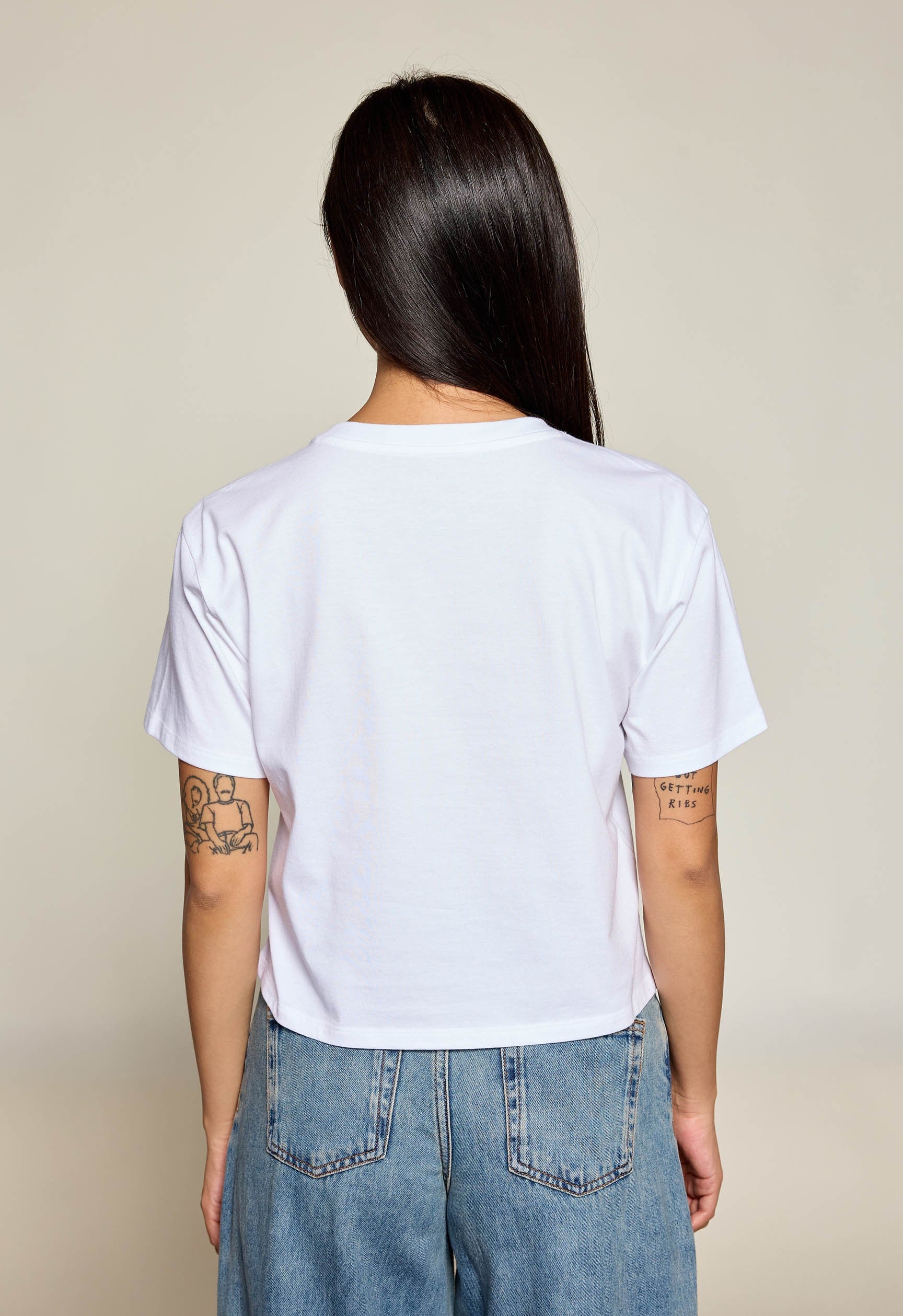 RHINESTONE TRIM TEE