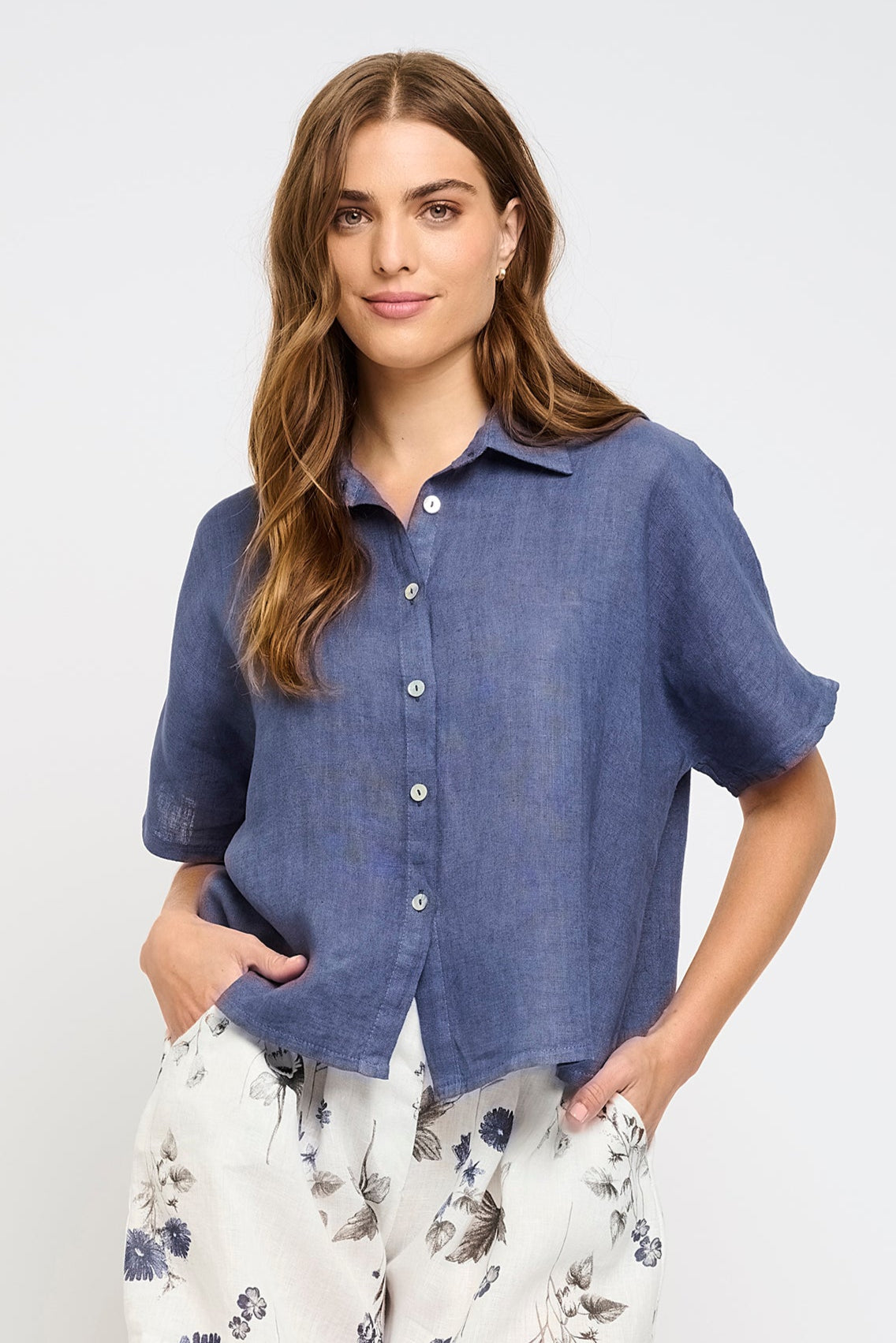 SHORT SLEEVE LINEN BLOUSE