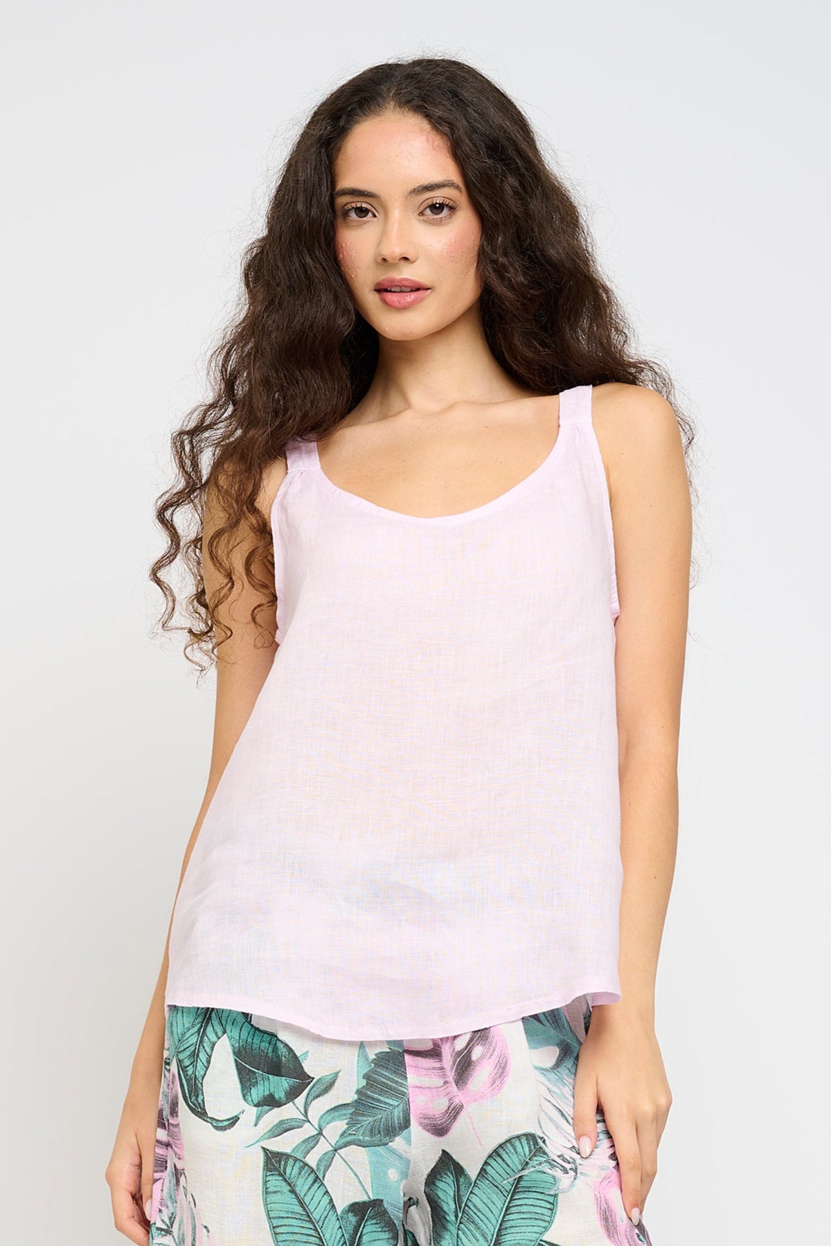 LINEN SLEEVELESS TOP