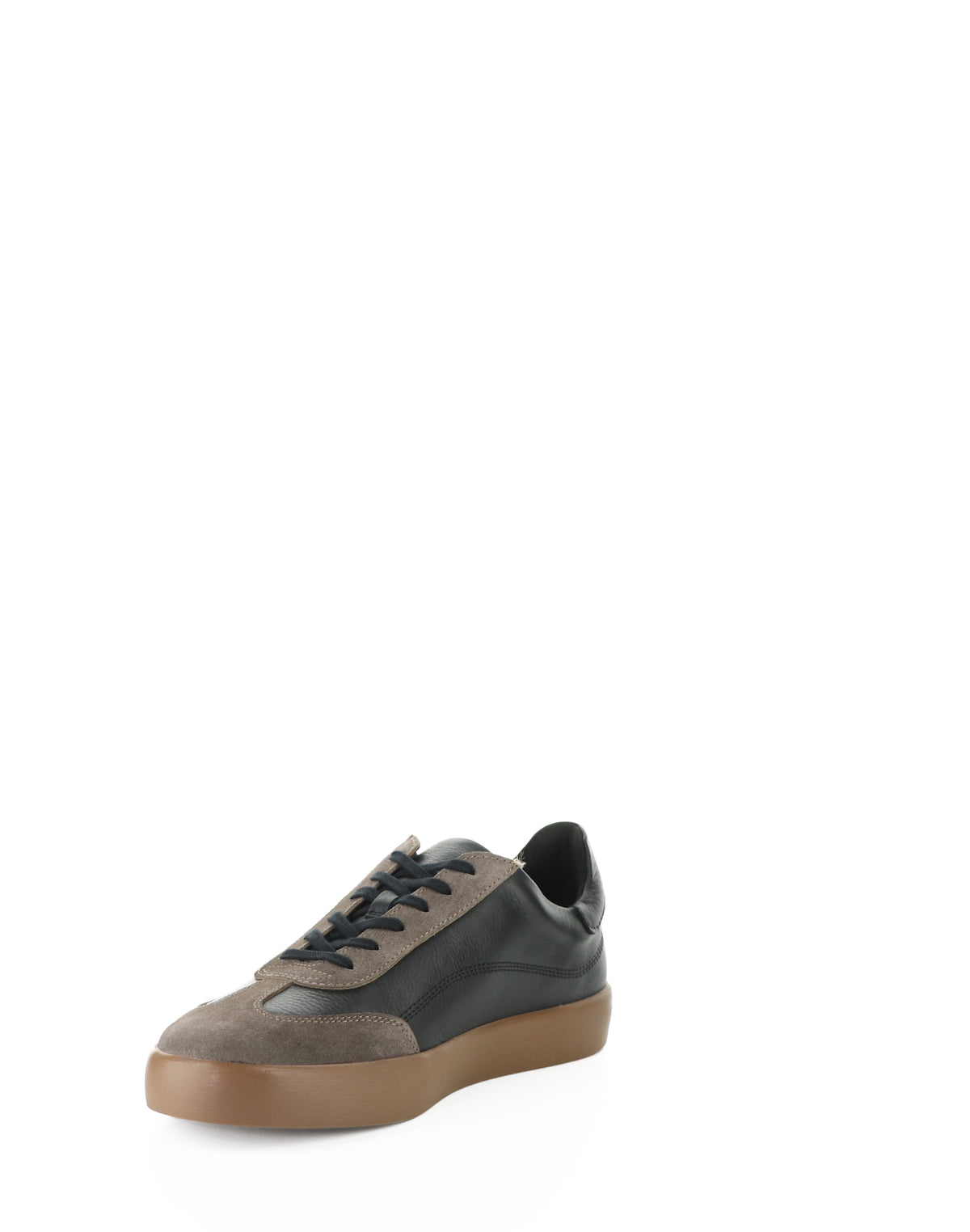 ROVE GUM SOLE SNEAKER