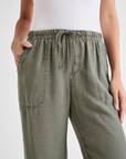 splendid angie pant in vintage olive, detail view of waist and pockets