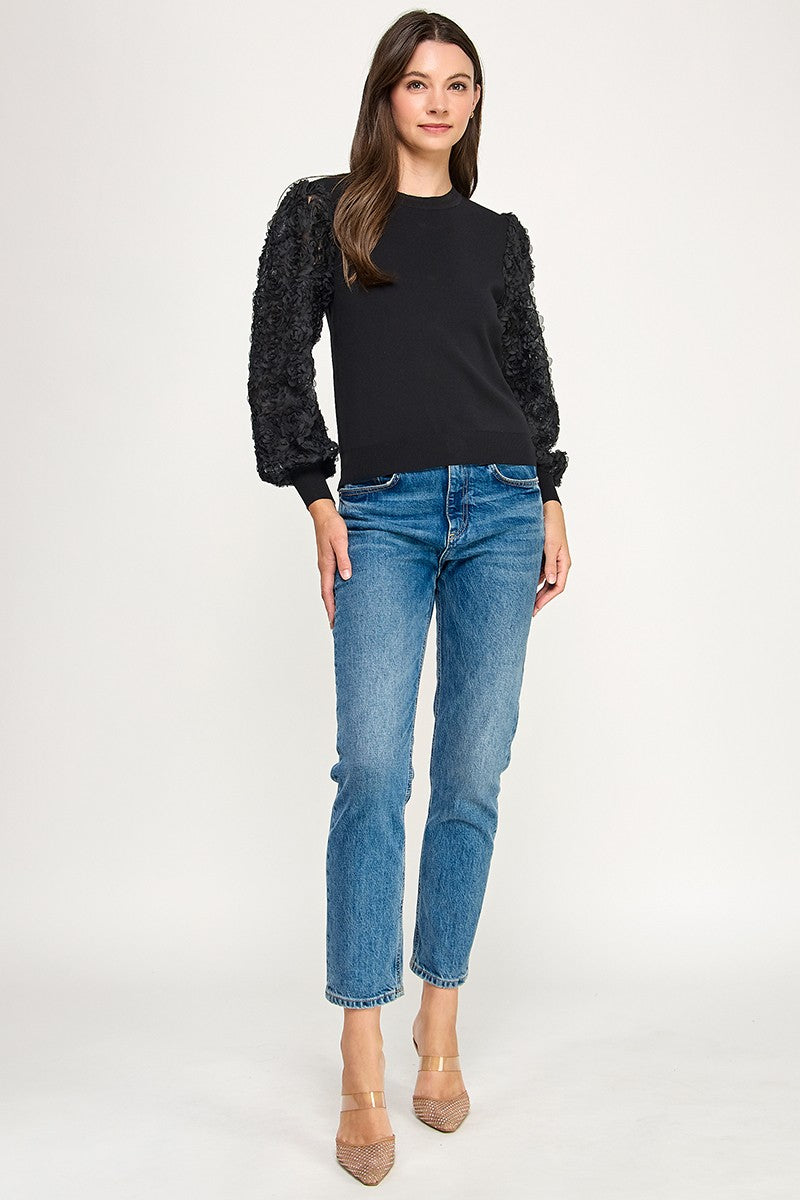 ROSETTE PUFF SLEEVE TOP