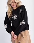 APPLIQUE FLOWER SWEATER