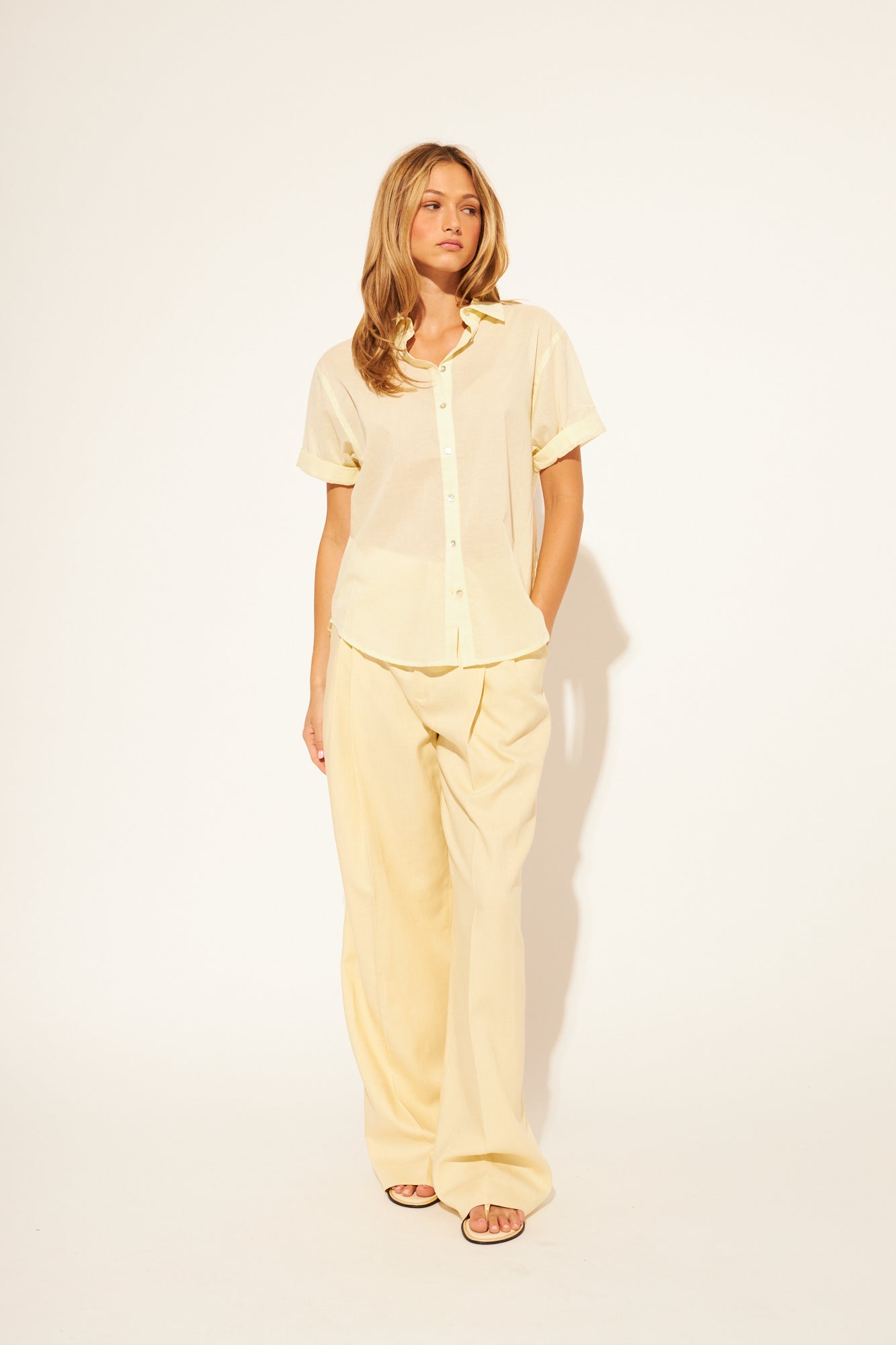 SHAY ROLL SLEEVE SHIRT