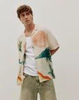 BEACH SHIRT IN TROPICAL SUNSET