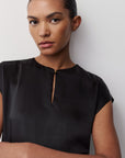 WINA SATIN TEE