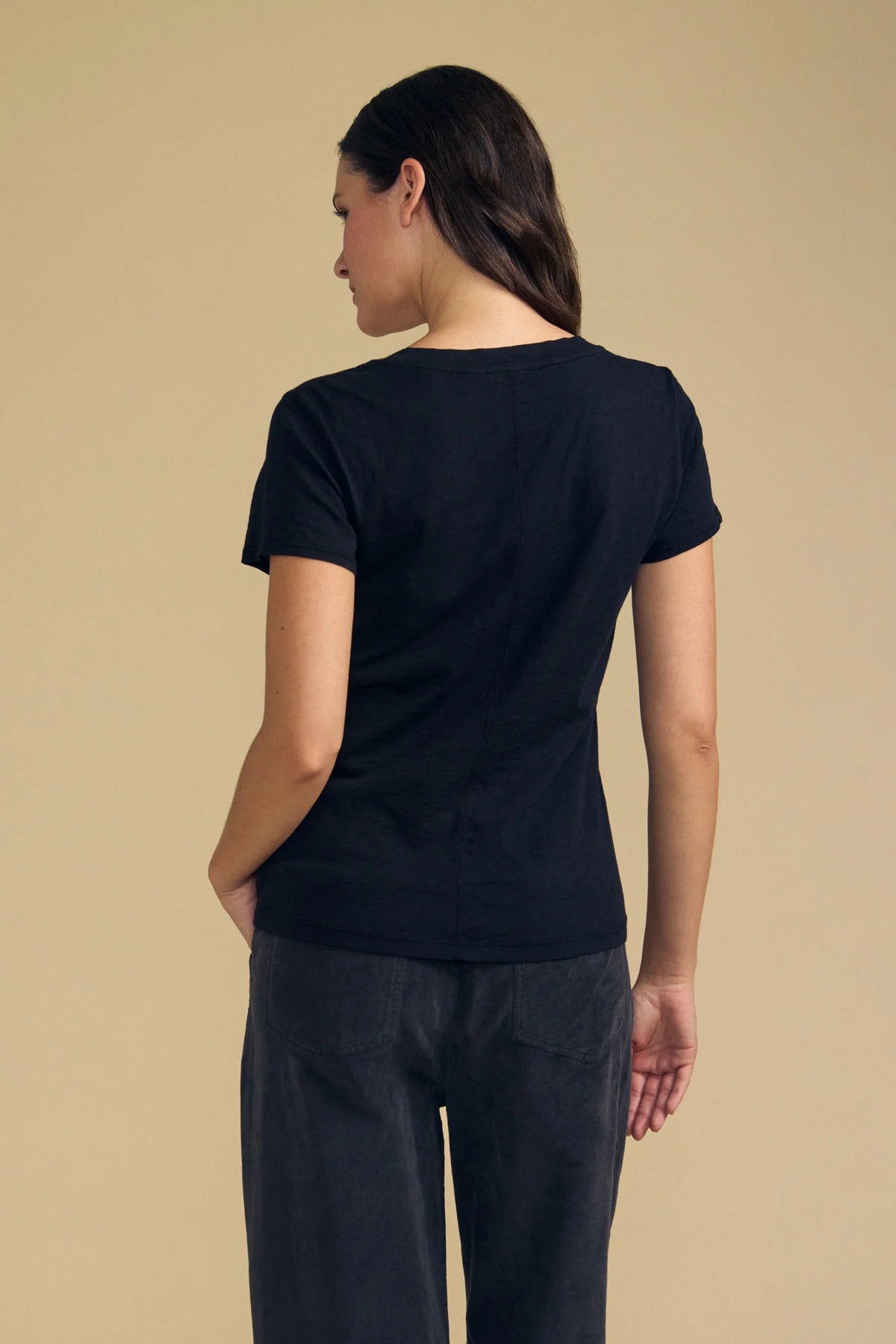 LILITH COTTON SLUB V-NECK TEE