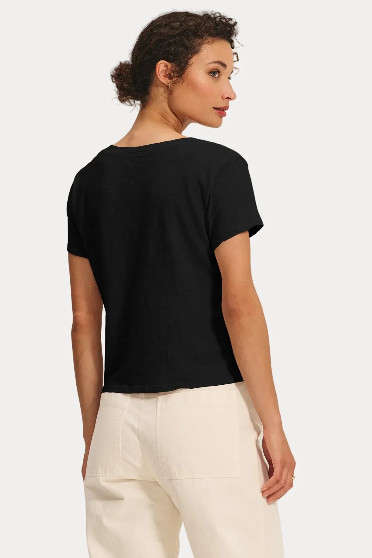 ELISHA ORIGINALS V-NECK TEE