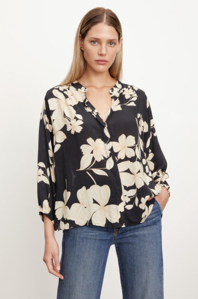 destina daylily print blouse in black, front view
