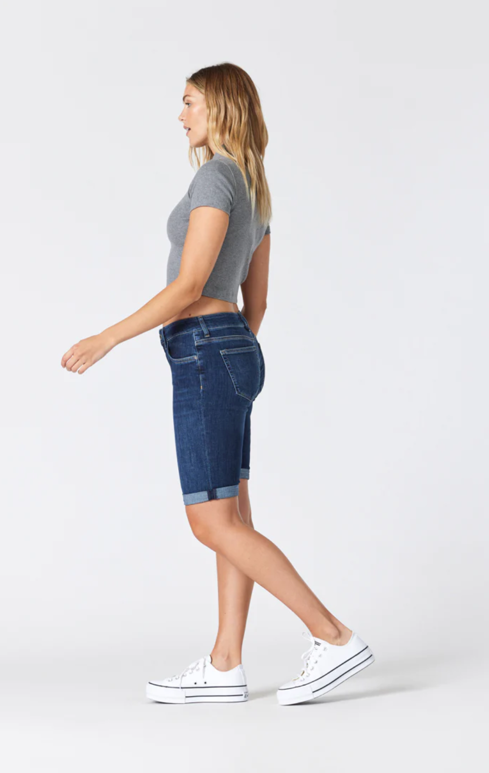 KARLY DEEP FEATHER BLUE SHORTS