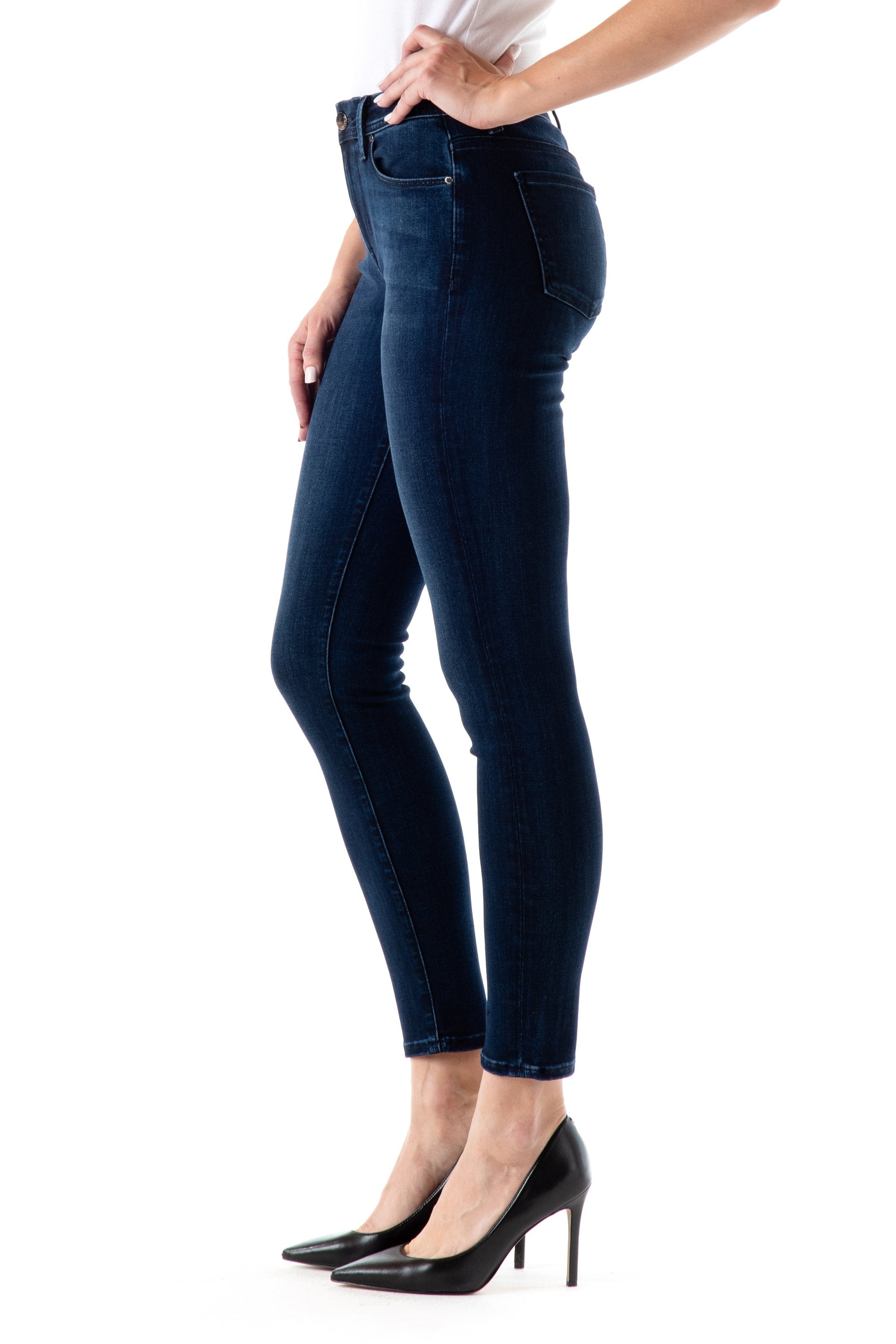 SOLA MID RISE SKINNY JEAN IN LUXE